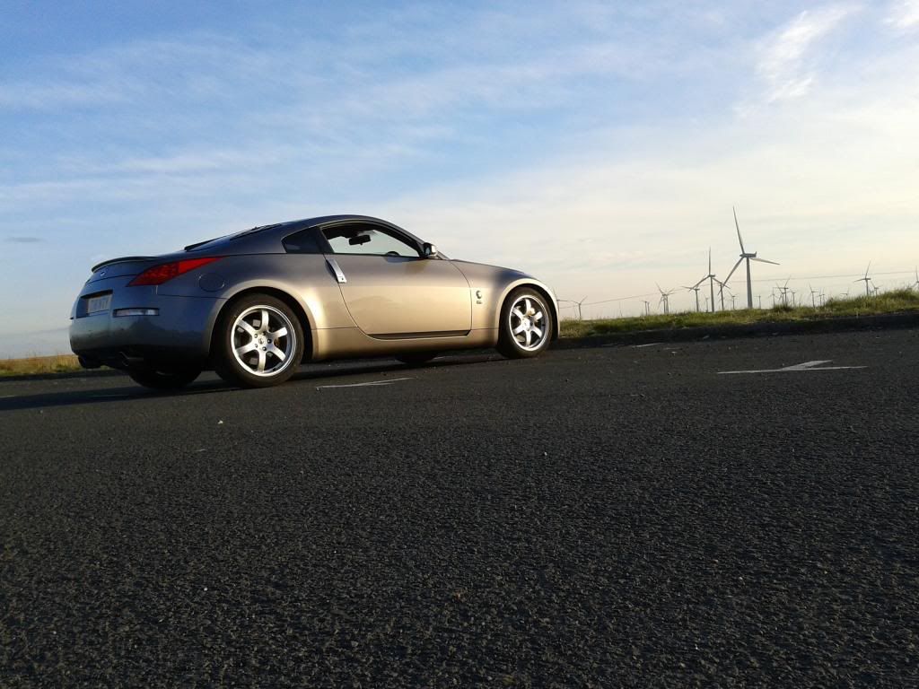 350Z-BlackLawWindFarm26-5-1310_zps450f9fab.jpg