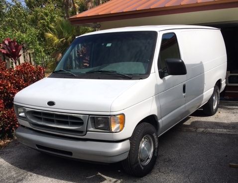 van%20front%20driver%202_zpszgzbfyuy.jpg