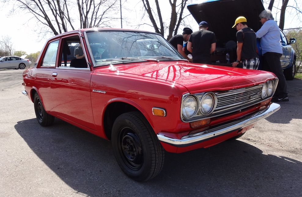 Smaller_Datsun510_zpsec1a9b2e.jpg