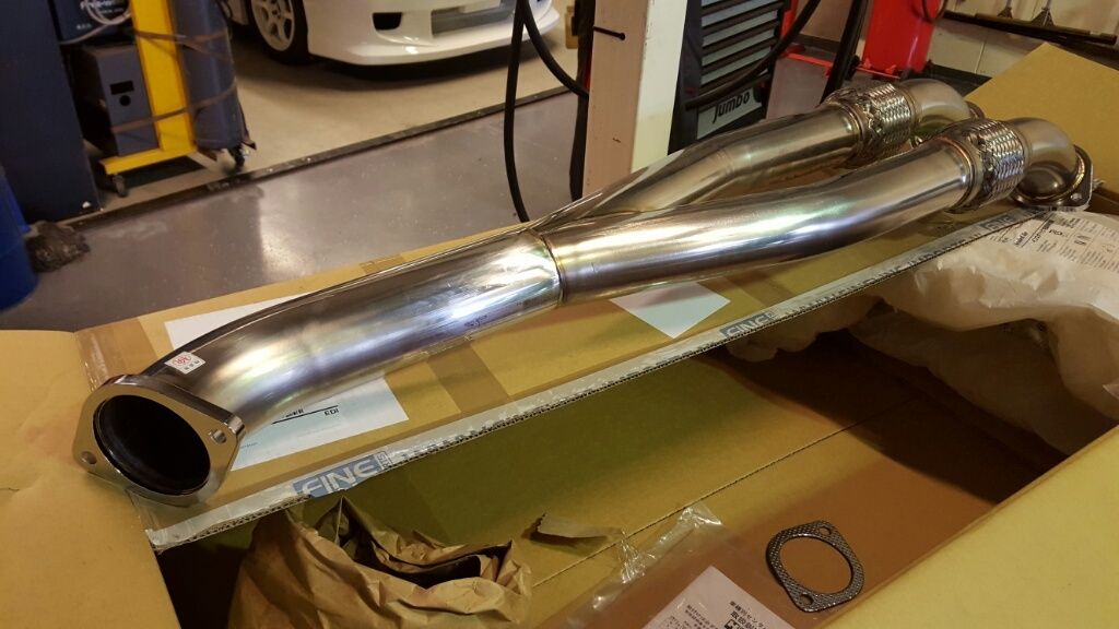 Just installed HKS nonresonated midpipe GTR Forum