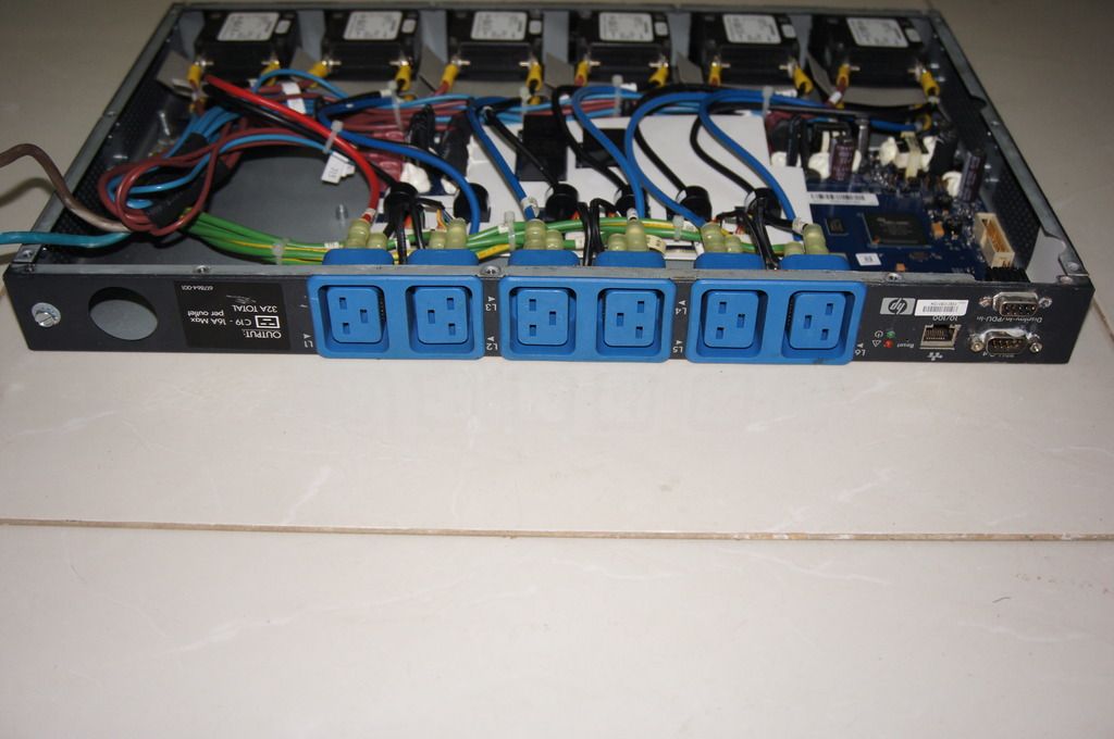 Bộ quản lý hệ thống nguồn HP Intelligent  power distribution units iPDU model 2 phase và 3 phase - 3