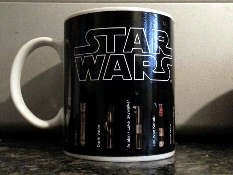 http://i1284.photobucket.com/albums/a574/tikgnat/Netstuff/Short%20Term/Best-Star-Wars-Mug-ever_zpsbgzc3k7g.gif