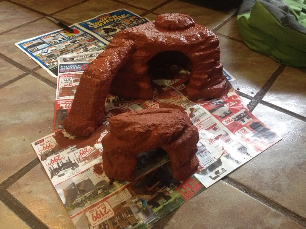 So I decided to build my future bearded dragon a false rock • Bearded